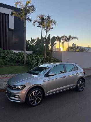VOLKSWAGEN POLO 1.0 200 TSI HIGHLINE AUTOMÁTICO VOLKSWAGEN POLO 1.0 200 TSI HIGHLINE AUTOMÁTICO